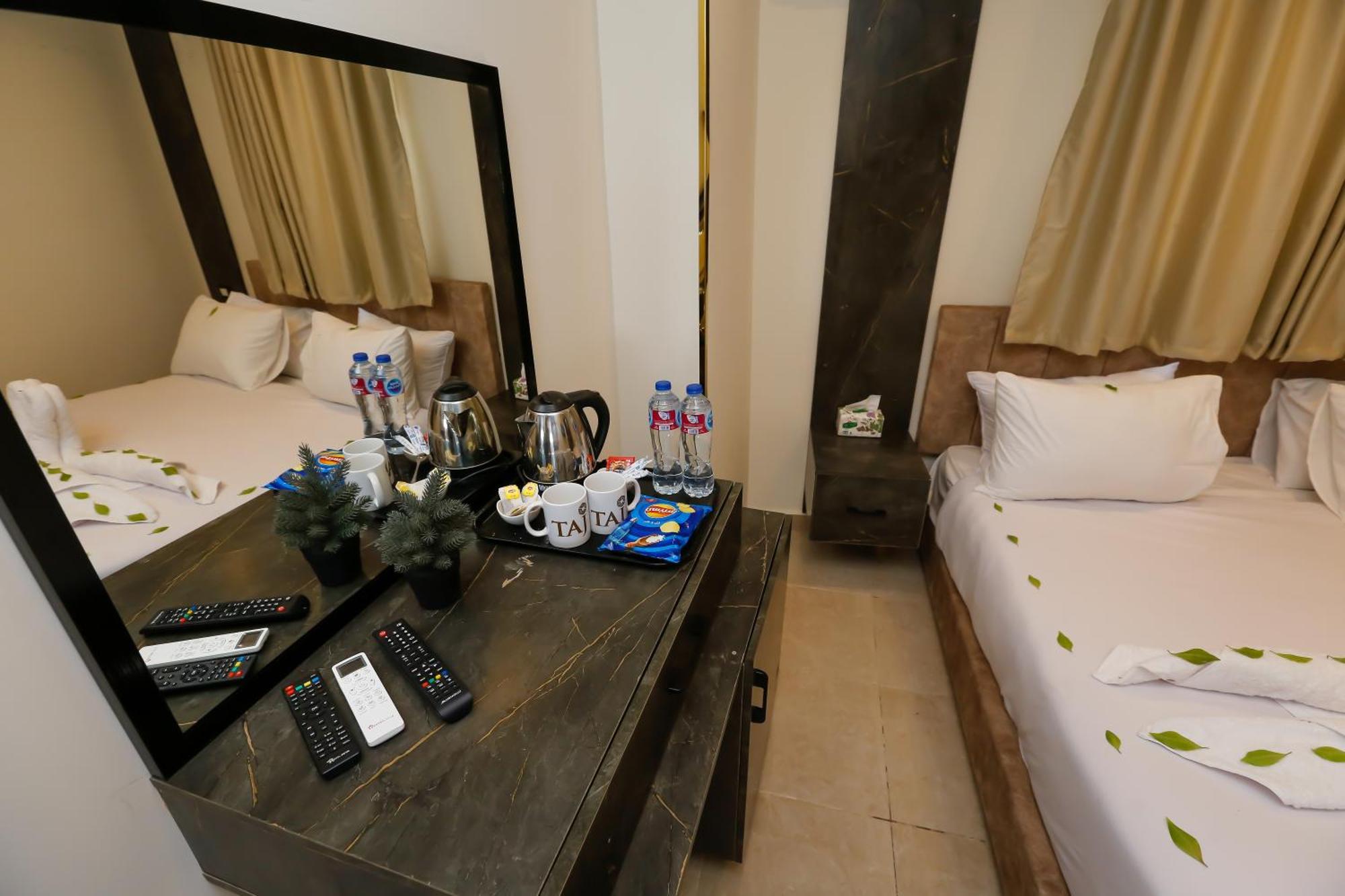 Taj Pyramids View Inn Kafrat al Jabal ภายนอก รูปภาพ