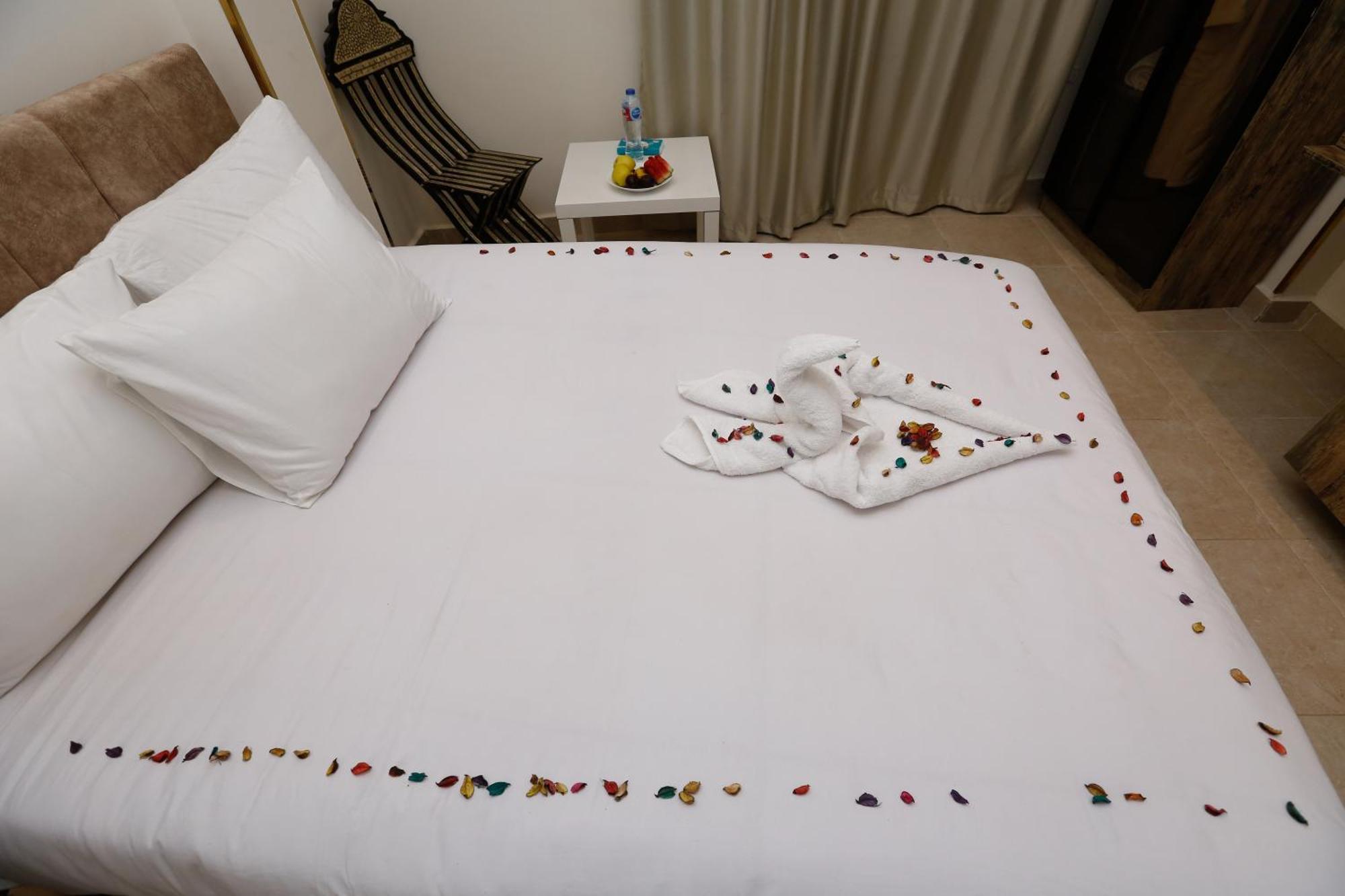 Taj Pyramids View Inn Kafrat al Jabal ภายนอก รูปภาพ
