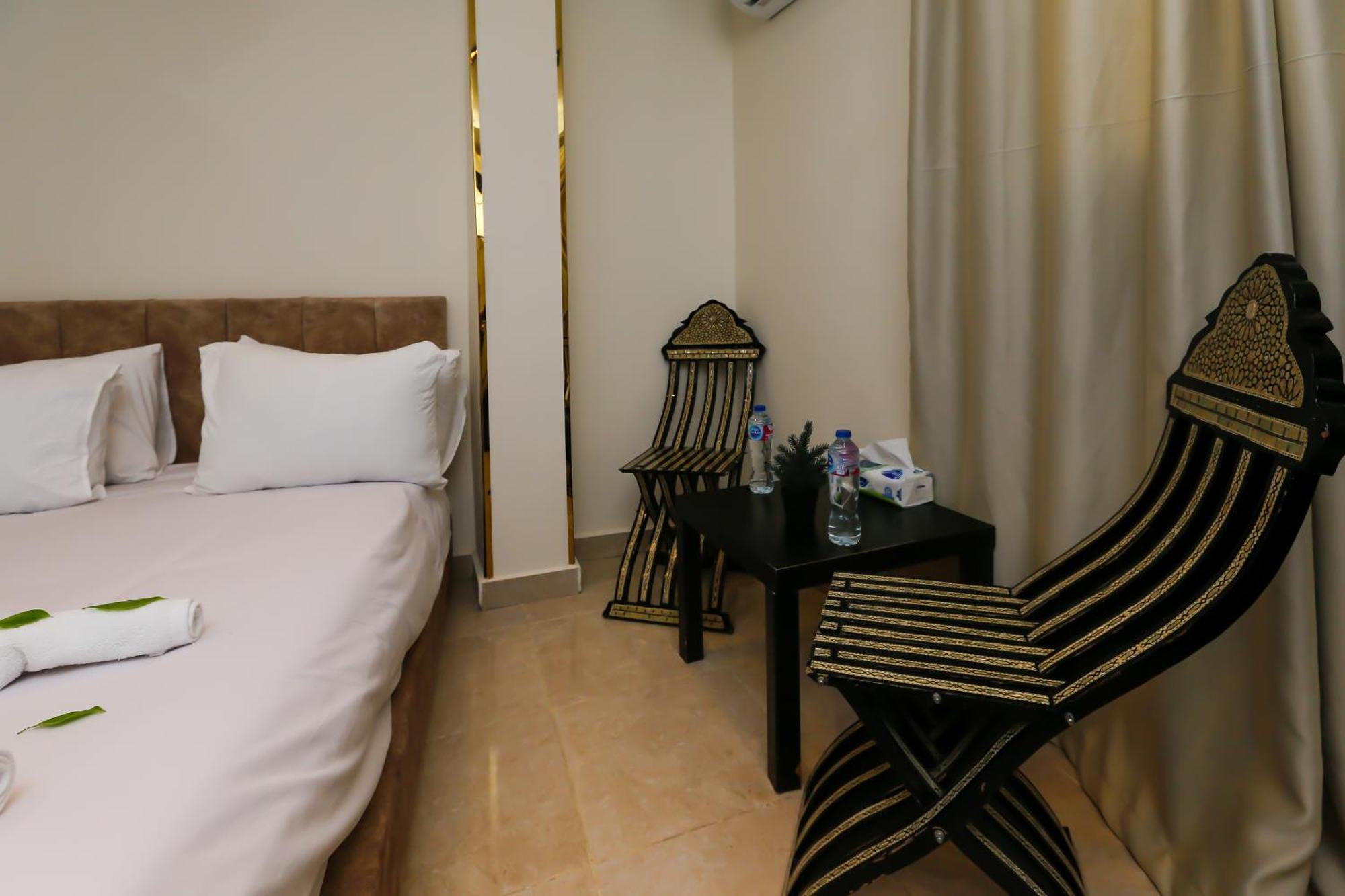 Taj Pyramids View Inn Kafrat al Jabal ภายนอก รูปภาพ